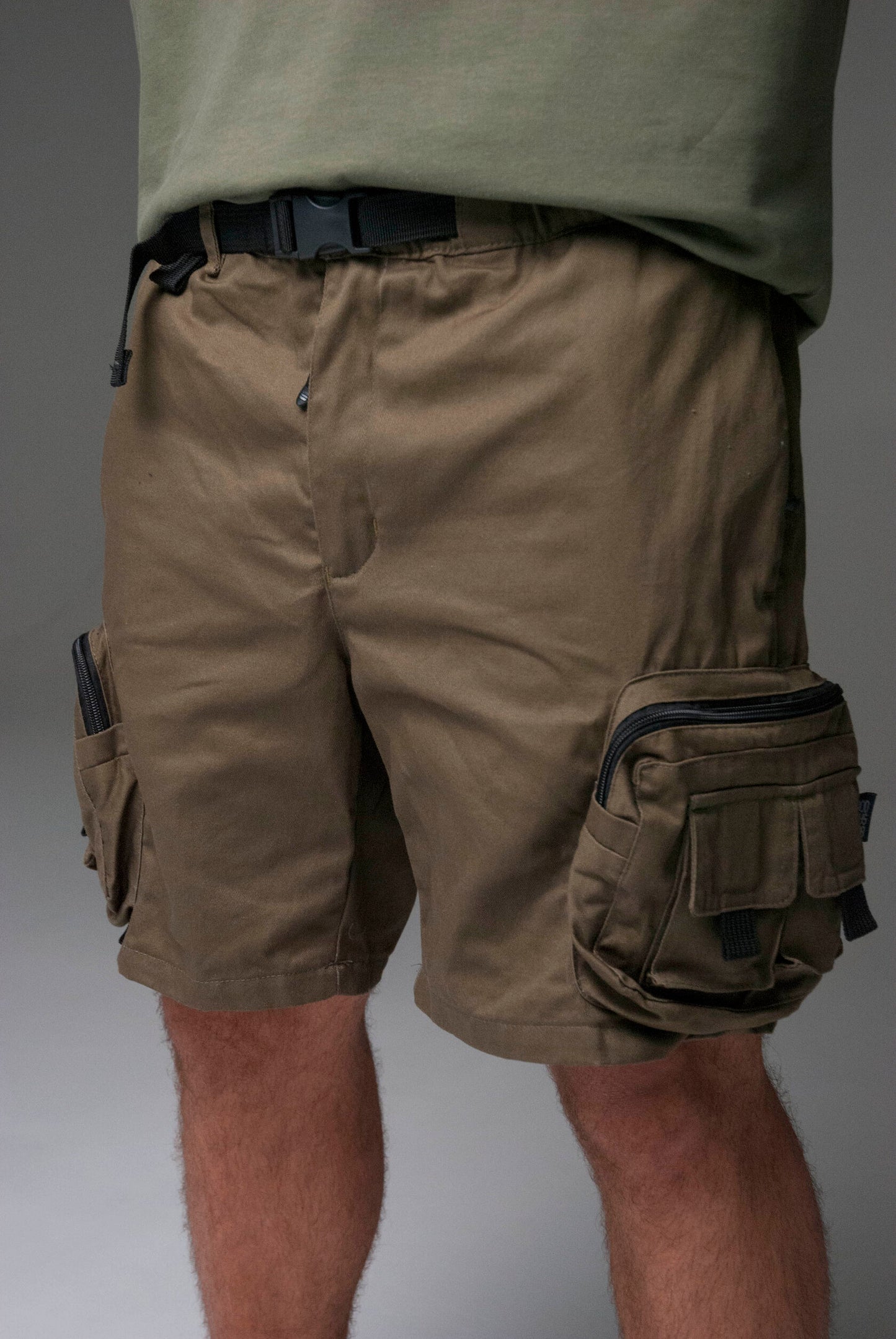 T5 - Khaki multi pockets