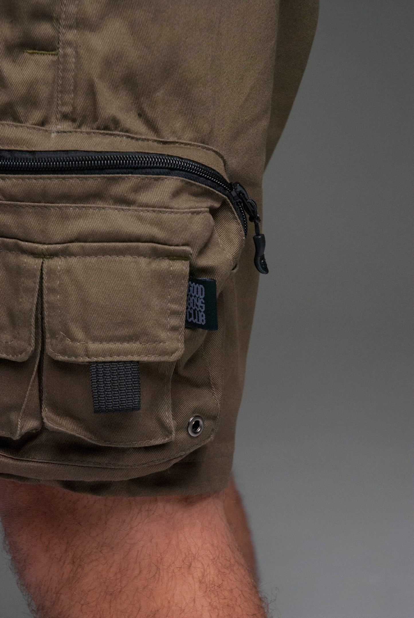 T5 - Khaki multi pockets
