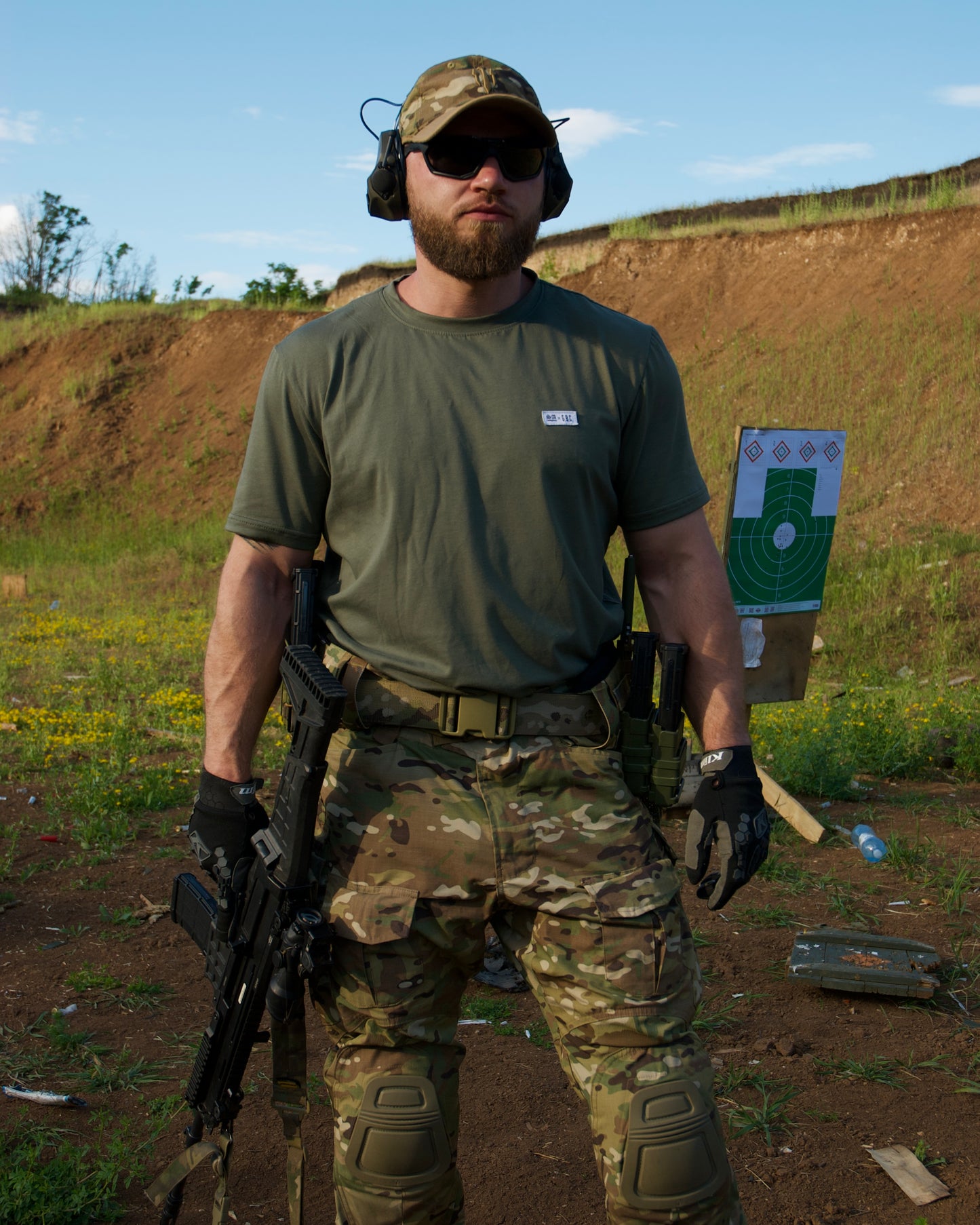 BASE T-SHIRT DROP - SAxGBC олива