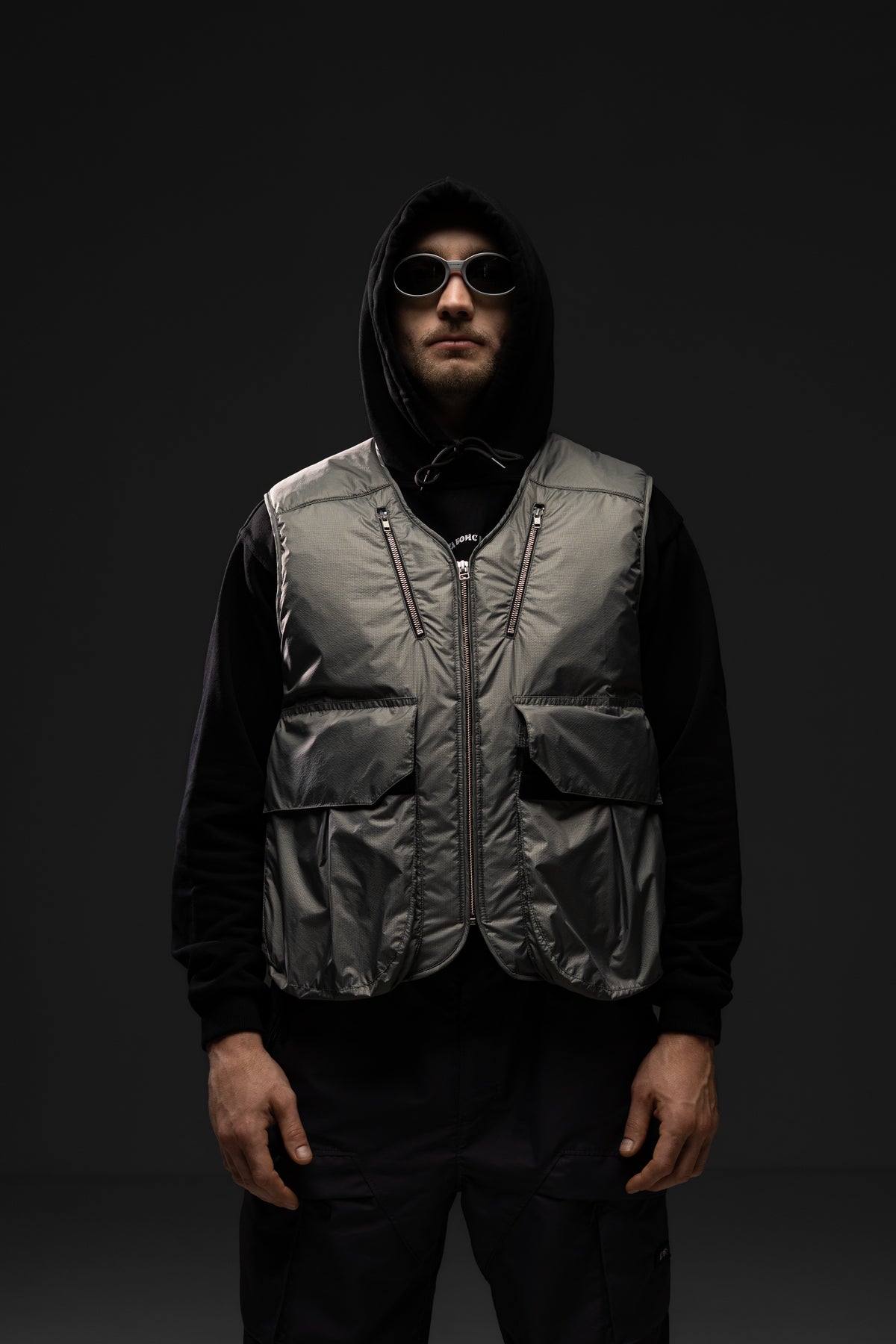 Жилетка SHADOW LINE nylon puffer vest GRAY